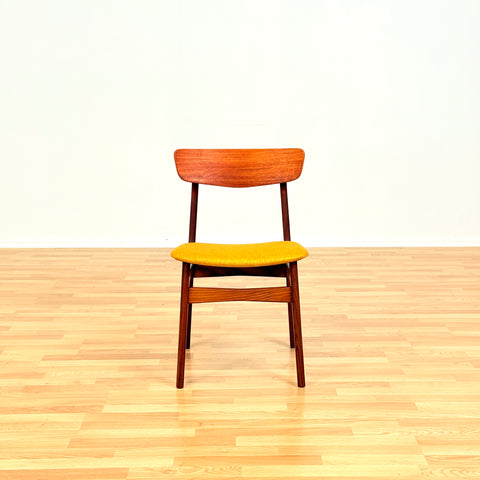 Danish set of 6 dining chairs in teak by Schiønning & Elgaard