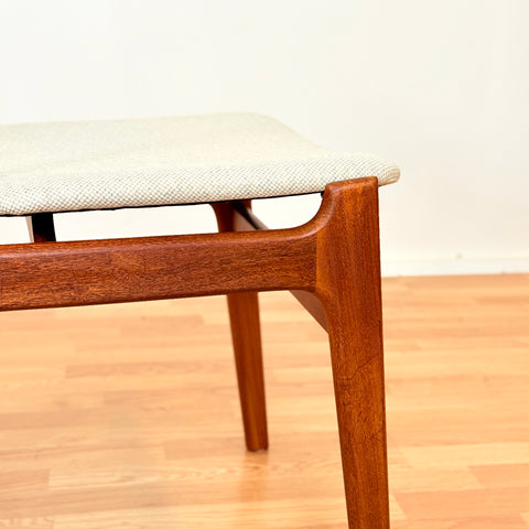 Danish dining chairs in teak by Erik Buch for Findahls Møbelfabrik