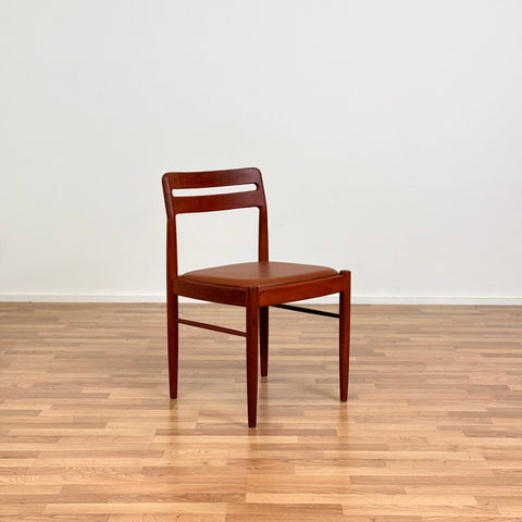 PRICE Set of 6 dining chairs in solid teak by H.W.Klein, 1950s-60s, Denmark - Beyo Vintage