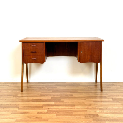 Writing desk in teak, 1950s-60s, Denmark - Beyo Vintage