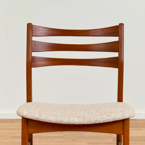 Dining chair in teak & beech