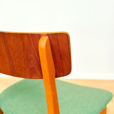 Danish set of 6 dining chairs in teak and beech