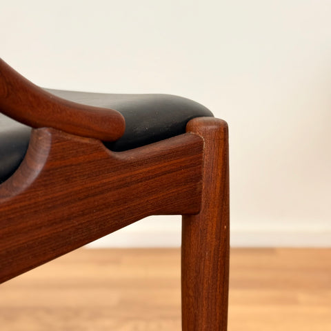 Set of 4 dining chairs in teak by Johannes Andersen for Uldum, 1950s-60s, Denmark