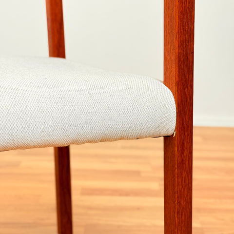 Danish set of 8 dining chairs in teak by N.O. Møller, model 404