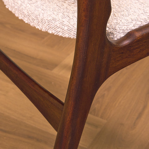 Danish dining chairs in mahogany by Erik Buch, model 98