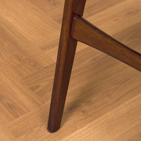 Danish dining chairs in mahogany by Erik Buch, model 98