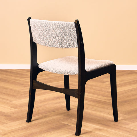 Danish dining chairs in oak by Skovby