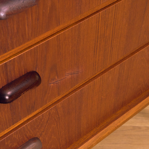 Danish chest of drawers in teak and beech