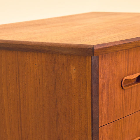 Danish chest of drawers in teak
