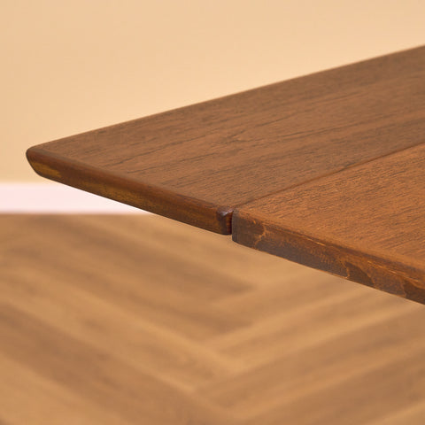 Extendable danish coffee table in teak by Kai Kristiansen for Vildbjerg Møbelfabrik