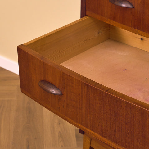 Danish chest of drawers in teak