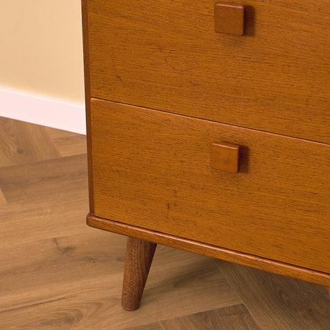 Swedish chest of drawers in teak by Johannesborgs Möbelfabriks AB