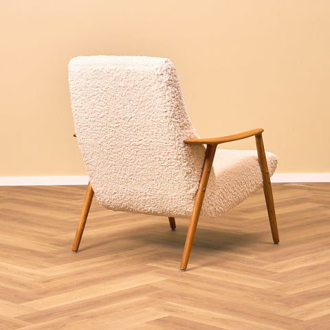 Svensk fåtölj i bok av Folke Ohlsson för Dux, Bra Bohag, Malmö