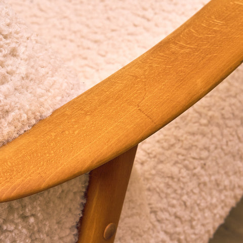 Svensk fåtölj i bok av Folke Ohlsson för Dux, Bra Bohag, Malmö