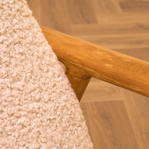 Svensk fåtölj i bok av Folke Ohlsson för Dux, Bra Bohag, Malmö