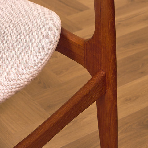 Danskt set med 6 matstolar från Thorso Mobelfabrik