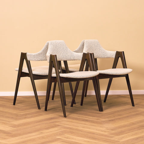 Danska matstolar i massiv ek av Kai Kristiansen för Schou Andersens Möbelfabrik A/S, modell 'Kompass'