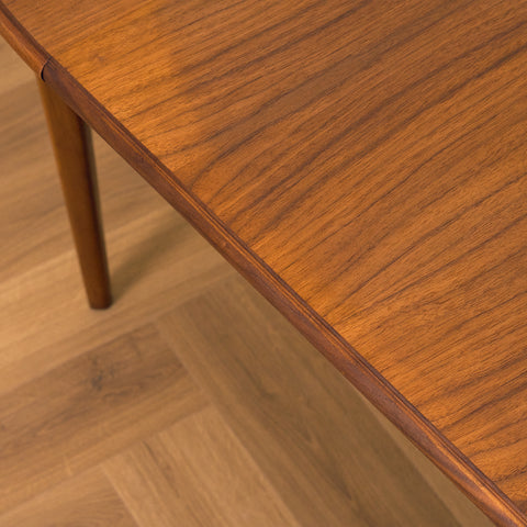 Swedish round dining table in walnut by Svante Skogh, model "Vindö"