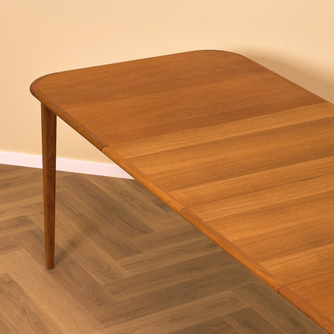 Danish rectangular dining table in teak