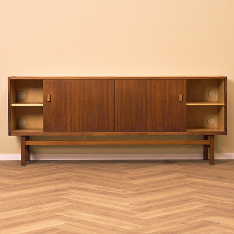 Swedish sideboard in walnut by Nils Jonsson for Troeds, Bjärnum, model 'Arild'