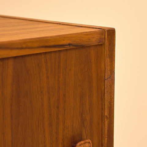 Swedish sideboard in walnut by Nils Jonsson for Troeds, Bjärnum, model 'Arild'