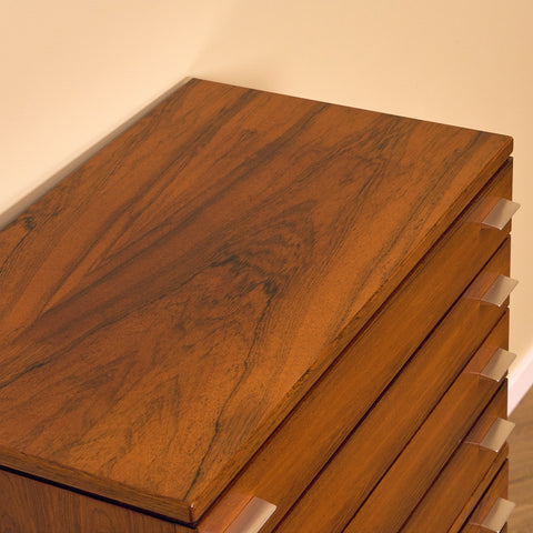Swedish chest of drawers in Santos rosewood by Fröseke, AB Nybrofabriken