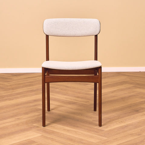Danish dining chairs in teak by B. Rasmussen for Thorso Møbelfabrik