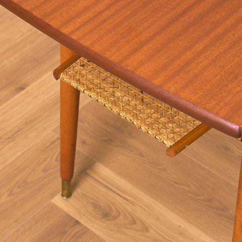 Svenskt soffbord i mahogny av Svensk Möbelindustri