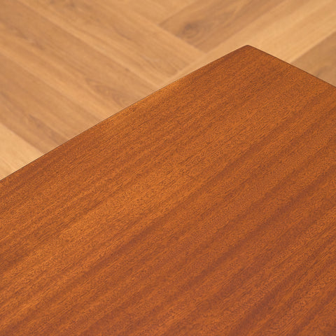 Svenskt soffbord i mahogny av Svensk Möbelindustri