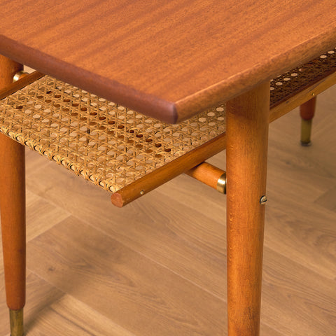 Svenskt soffbord i mahogny av Svensk Möbelindustri