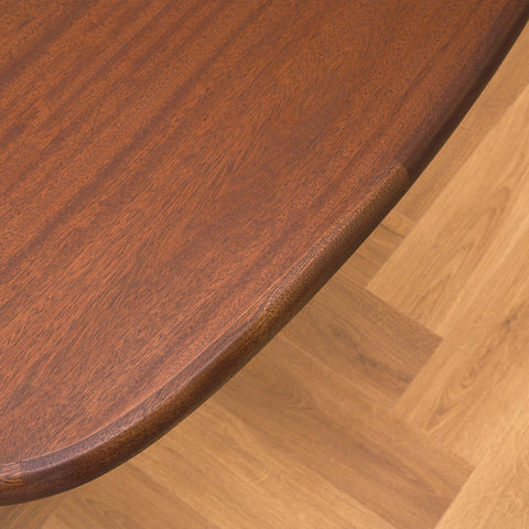 Dansk oval matbord i mahogny från Skovby Møbelfabrik