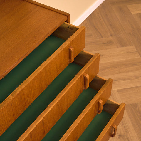 Svensk bokhylla i teak av Bertil Fridhagen för Bodafors