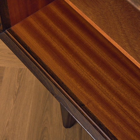 Danskt sideboard i ek av Henry Rosengren Hansen för Skovby