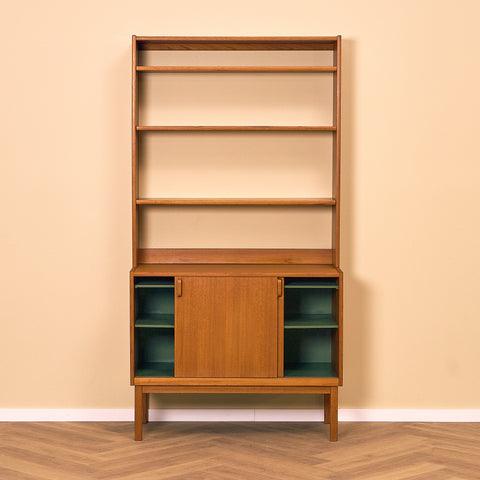 Svensk bokhylla i teak av Bertil Fridhagen för Bodafors