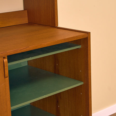 Svensk bokhylla i teak av Bertil Fridhagen för Bodafors