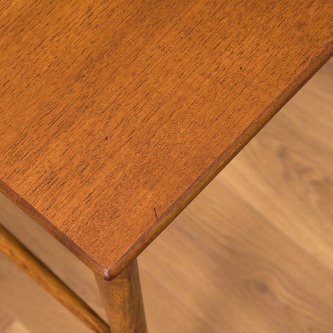 Mid-century sidobord i teak och ek