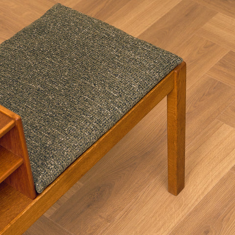 Hallbänk i teak och ek