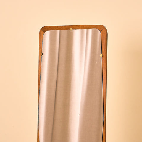 Svensk spegel i teak av Dala speglar i Falun