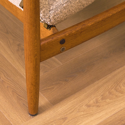 Svensk fåtölj av Ljungs Industrier Malmö AB