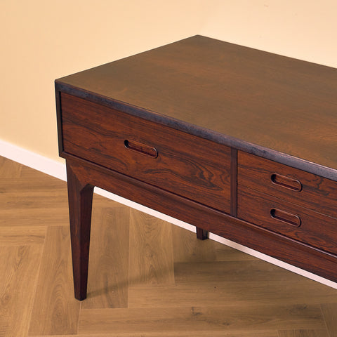 Danish sideboard/TV-bench in Santos rosewood by Severin Hansen