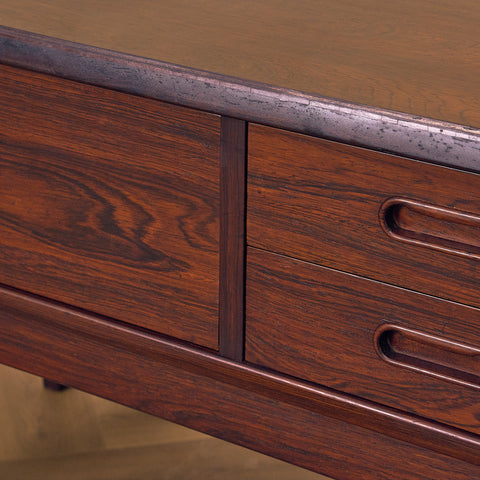 Danish sideboard/TV-bench in Santos rosewood by Severin Hansen