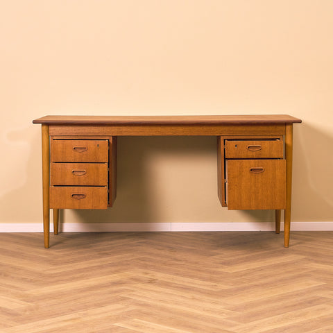 Swedish writing desk in teak and beech