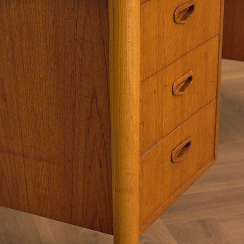 Swedish writing desk in teak and beech