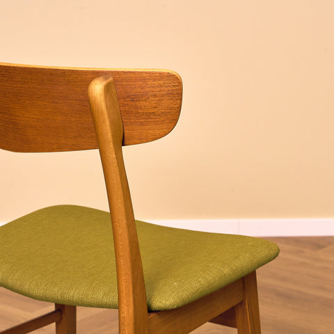 Danish dining chairs in teak & beech by Findahl, model 'Mosbøl'