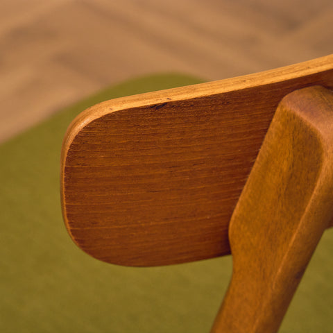 Danish dining chairs in teak & beech by Findahl, model 'Mosbøl'