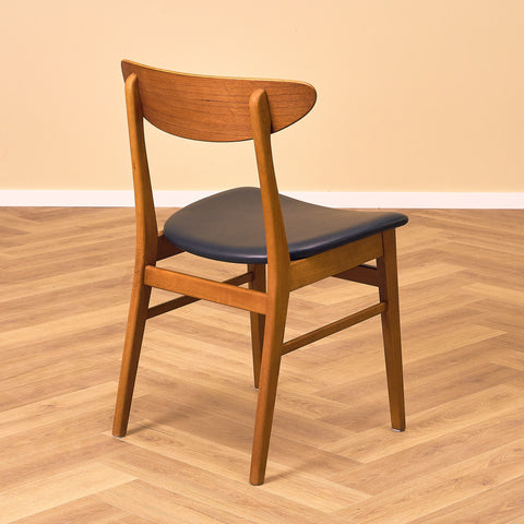 Danska matstolar i teak och bok av Farstrup, modell '210'