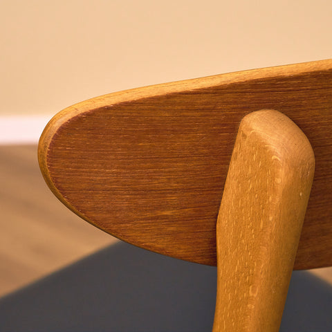 Danska matstolar i teak och bok av Farstrup, modell '210'