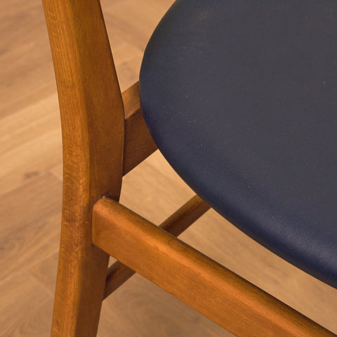 Danska matstolar i teak och bok av Farstrup, modell '210'