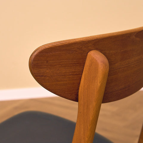 Danska matstolar i teak och bok av Farstrup, modell '210'