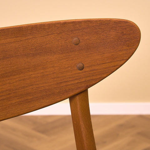 Danska matstolar i teak och bok av Farstrup, modell '210'